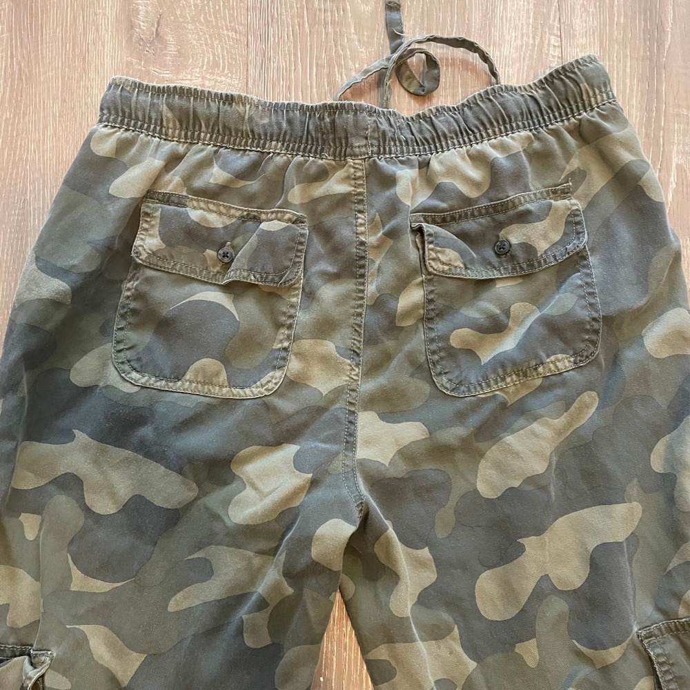 C&C California Womens Medium Jogger Pants Green Camo 100% Lyocell Cargo Utility - Picture 10 of 10